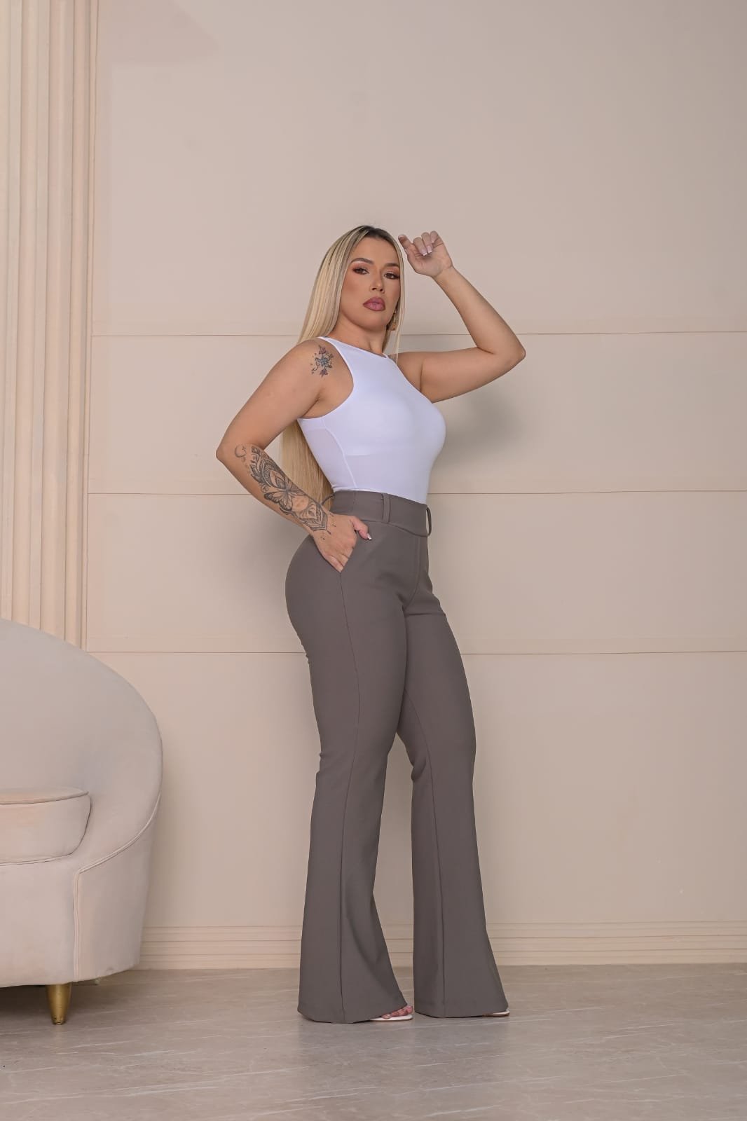 Calça flare 